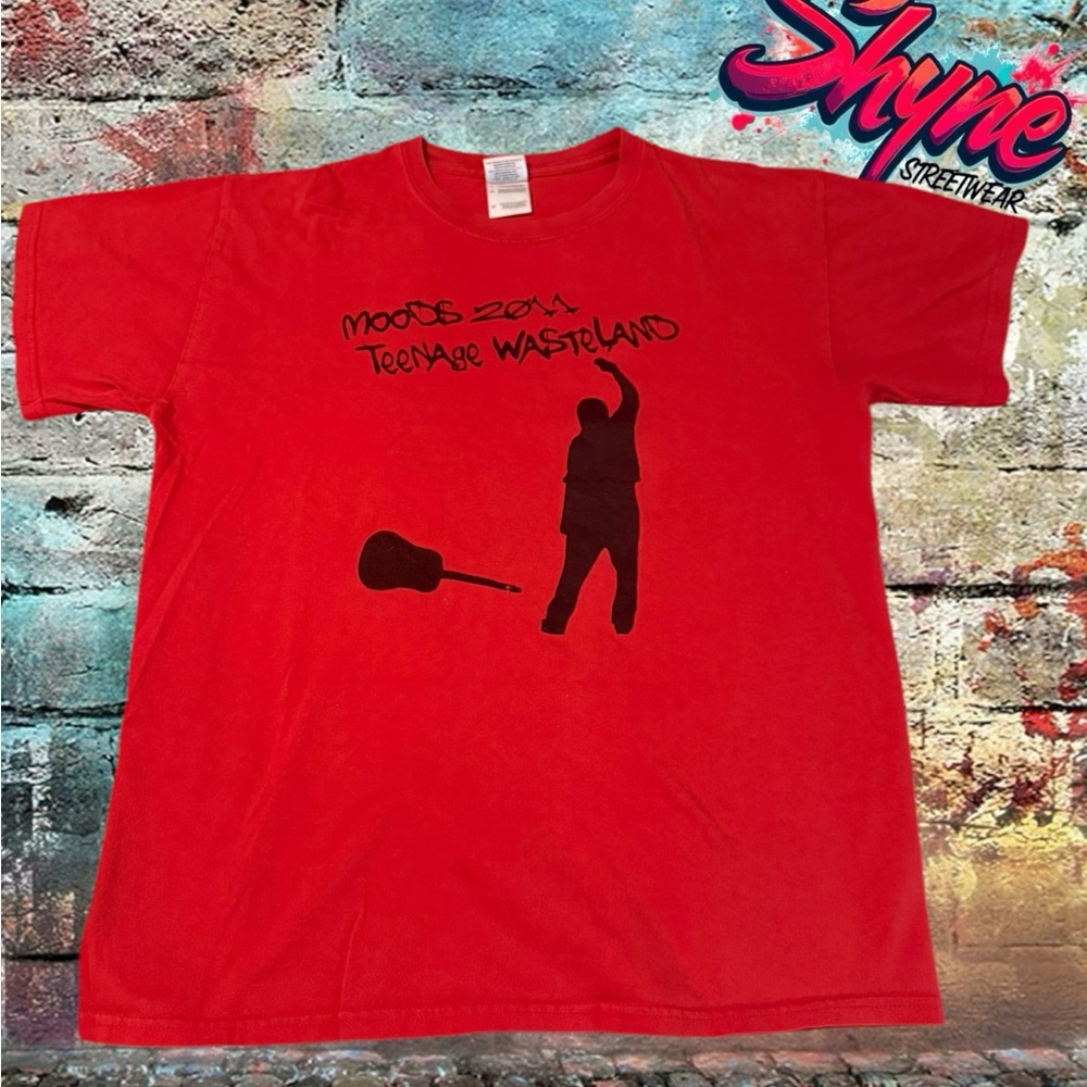 Red Graphic Men's Band  T-Shirt